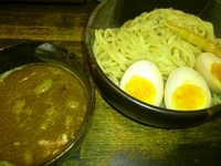 「カレーつけめん￥800＋味付け玉子￥100＝￥900」@燈の車の写真