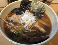 「正油ラーメン＋海苔　【650円＋100円】」@めん処 すず吉の写真