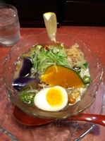 「冷しとりそば 900 + 中生ビール 500」@らーめん天神下 大喜の写真