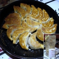 「鉄鍋餃子」@博多劇場 柏店の写真