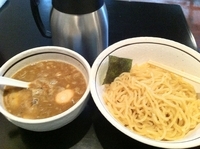 「煮魚出汁つけめん」@つけめん美豚 瑞穂店の写真