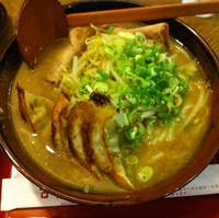 「ギョーザラーメン（￥670）＋もやし（￥50）」@古潭 かっぱ横丁店の写真