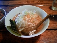 「ねぎ塩ラーメン+そぼろ丼」@ごきげん鳥の写真