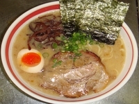 「おろしショウガ入とんこつらーめん」@とんこつラーメン 光★MENJIの写真