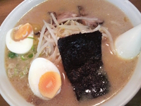 「とんこつラーメン　みそ」@吾喰の写真