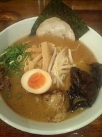 「多万吉ラーメン　７８０円」@全力とんこつ 多万吉屋の写真