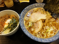 「中華そば【680円】　多賀野丼【150円】」@中華そば 多賀野の写真