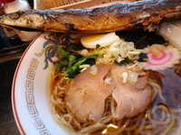 「中華そば　380円＋トッピング280円＝660円」@大森小町食堂の写真