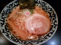 「豚骨魚介らーめん」@東京駅 斑鳩の写真