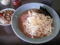 「サービスランチ（味噌）+ねぎ」@だし○の写真