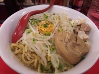 「カルボ郎【850円】ヤサイスクナメ・ニンニク」@麺厨房 豪快家 大森店の写真