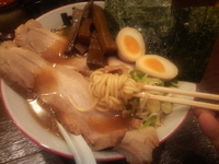 「よし丸らーめん＋得セット」@らーめん よし丸の写真