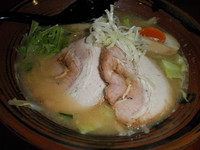 「味噌らぁめん　８００円」@爆じゅう餃子 餃点の写真