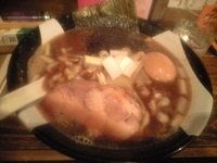 「煮干しラーメン(麺柔め)+味玉クーポン」@すごい煮干ラーメン凪 新宿ゴールデン街店 本館の写真