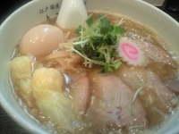 「特製中華そば(しお)」@江戸前煮干中華そば きみはん 五反田店の写真