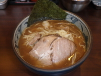 「特製ラーメン（７８０円）大盛り（１００円）」@よし田の写真