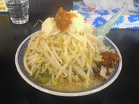 「モツラーメン（ニンニク少な目） 850円」@雅狼の写真