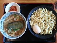 「辛つけ中 味玉 メンマ増し」@つけめん・らあめん 福は内の写真