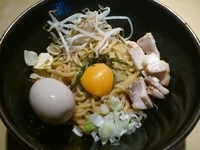 「まぜふぇち（麺半分・味玉サービス）￥850」@らーめん つけ麺 味噌ふぇちの写真