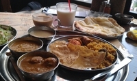 「ランチビュッフェ＋ドリンクビュッフェ+チーズナン」@インド料理 印度亭の写真