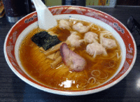 「ワンタンメン（930円）」@支那ソバ かづ屋 五反田店の写真