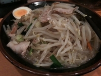 「タンメン600円（麺硬め）＋中盛り100円＋ビール500円」@アカハナラーメン 小手指店の写真