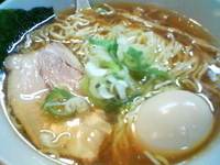 「らーめん醤油＋味玉（￥６５０＋￥１００）」@麺堂 稲葉の写真