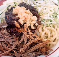 「７月のグリグリ　ジャージャー麺(辛ver)900円」@MENYA 食い味の道有楽の写真