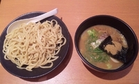 「超濃厚魚介つけ麺(普通盛)：850円」@支那そばや グランデュオ立川店の写真