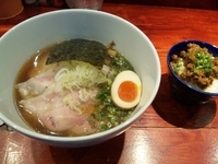 「あご出汁（醤油）＋大蒜辛肉飯」@喜元門 つくば東光台店の写真