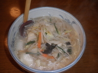 「海塩タンメン（７５０円）ランチ大盛サービス」@横浜タンメン りゅうりゅうの写真