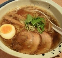 「李白醤油らーめん（590円）」@らーめん亭 李白 名駅店の写真