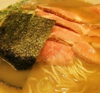 「鶏白湯煮干し醬油720円+低温チャーシュー100円」@肉支那蕎麦 喜元門 柏店の写真