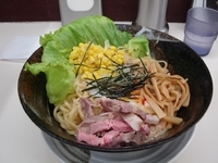 「サラダ風ピリ辛冷麺」@交野きんせい 浪越商店の写真