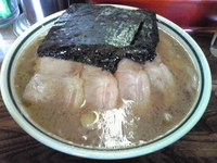 「味噌豚骨ラーメン」@横浜家の写真
