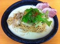 「欧風冷製ラーメン (850円)」@中村商店 茨木安威きんせいの写真