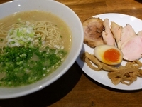 「鶏白湯 （塩） 680円」@喜元門 つくば研究学園店の写真