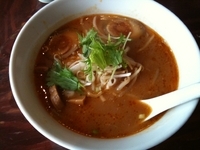「海老茶色のみそらーめん＋味玉（￥700＋￥100）」@らーめん一会の写真
