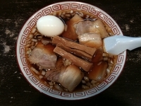 「醤油チャーシューメン＋味玉（￥780＋￥100）」@蔵元醤油ラーメン 大字の写真