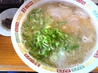 「ラーメン 中盛 かため」@大分ラーメン 丸優 高城店の写真