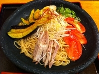 「夏野菜カレー冷麺　白玉あんみつ付き (850円)」@中村商店 枚方西きんせいの写真