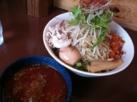 「冷やし辛つけめん９００円＋大盛り１００円」@UNDER GROUND RAMENの写真