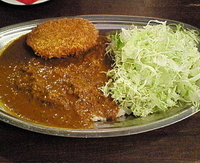 「ポールのカレー(プレーン)コロッケ無料サービス 650円」@カレーとワインのポールの写真