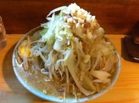 「ラーメン（野菜ニンニク）」@ラーメン富士丸 明治通り都電梶原店の写真