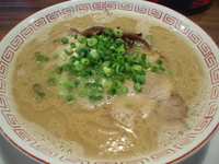 「博多らーめん　ふつう麺」@博多屋台の写真