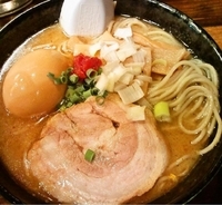 「塩らーめん(大盛同一220ｇ)+味玉半分(700円+50円)」@中華そば ことぶきやの写真