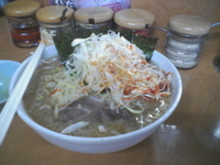 「ラーメン、大盛り、ネギ」@横浜ラーメン 町田家 新百合ヶ丘店の写真