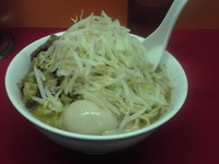 「ラーメン小」@モッコリ豚の写真