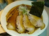 「煮豚そば（醤油） ￥950」@SOBAHOUSE金色不如帰の写真