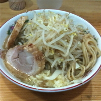 「ラーメンぶた２枚入り（￥700）」@ラーメン神豚 横須賀中央店の写真